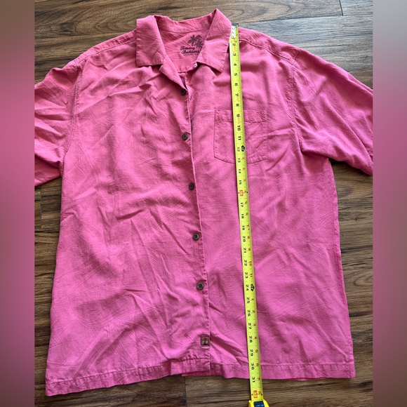 Tommy Bahama Men’s XL Red Tropical Print Silk Short Sleeve Button Shirt - Picture 5 of 6